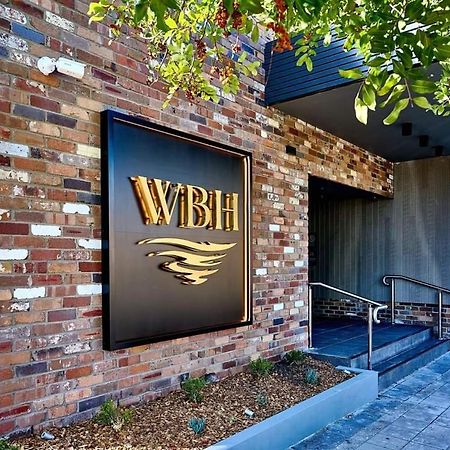 Warners Bay Hotel Экстерьер фото