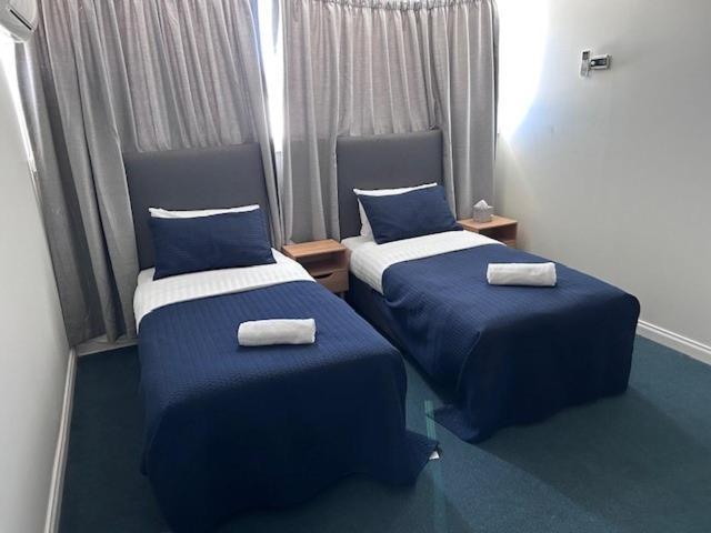 Warners Bay Hotel Экстерьер фото